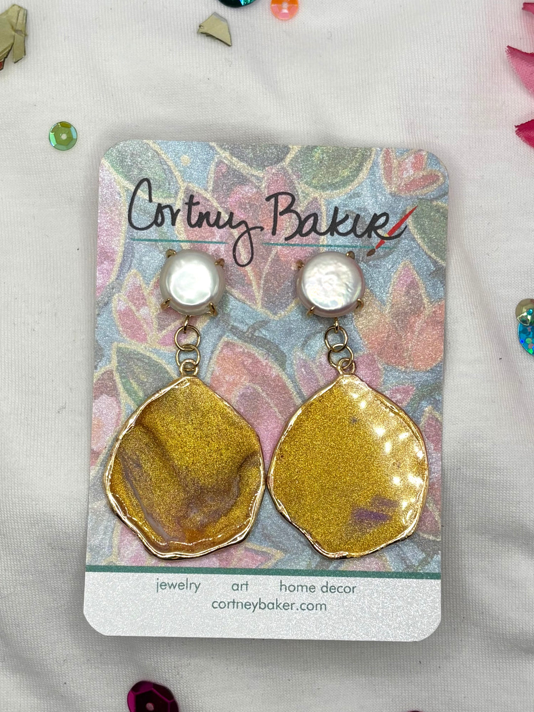 Golden misty pearl