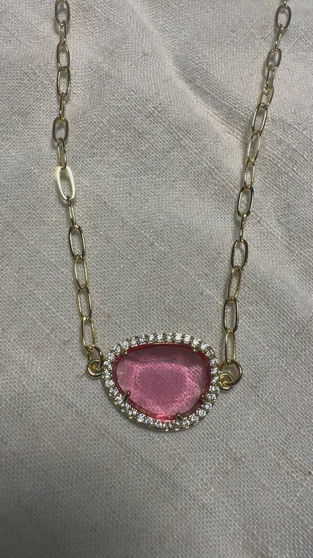 Diva necklace